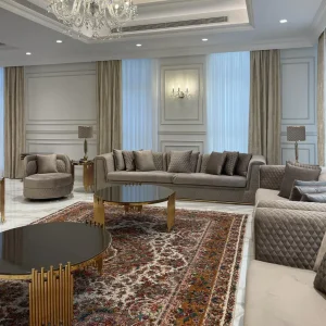 تصميم مجلس يحتفي بالتراث العربي والديكور الكلاسيكي تصميم مجلس يحتفي بالتراث العربي والديكور الكلاسيكي